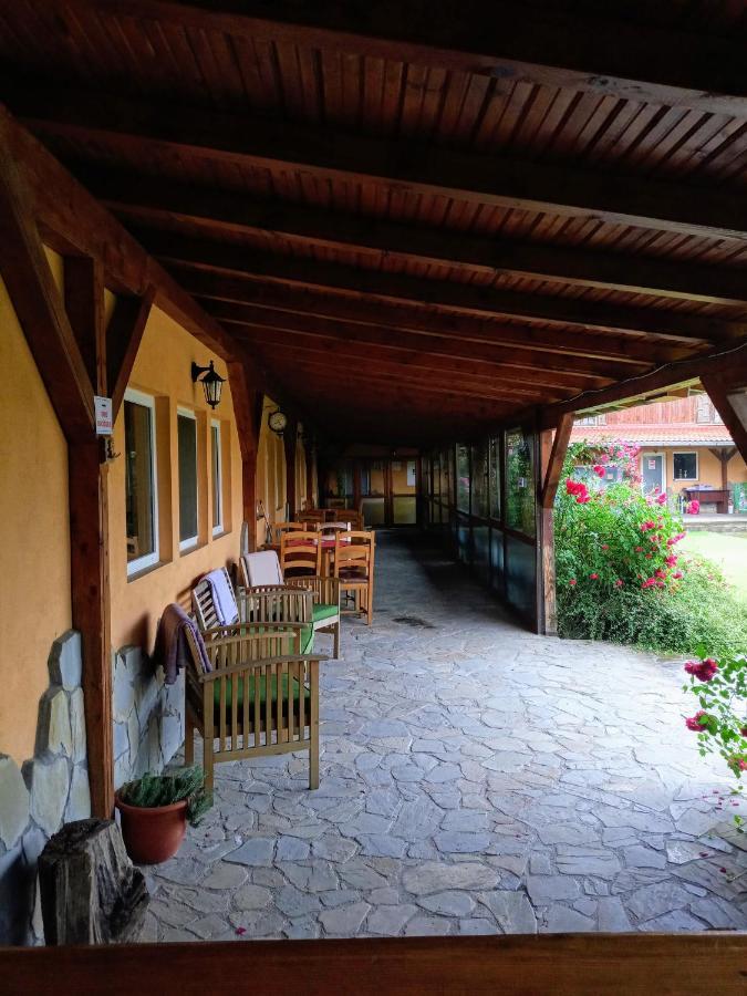 Natural Balkanic Selfcheckin Self-Catering Targoviste Exterior foto